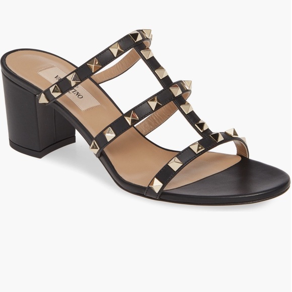 Valentino Garavani Rockstud Slide Sandal - Picture 4 of 7